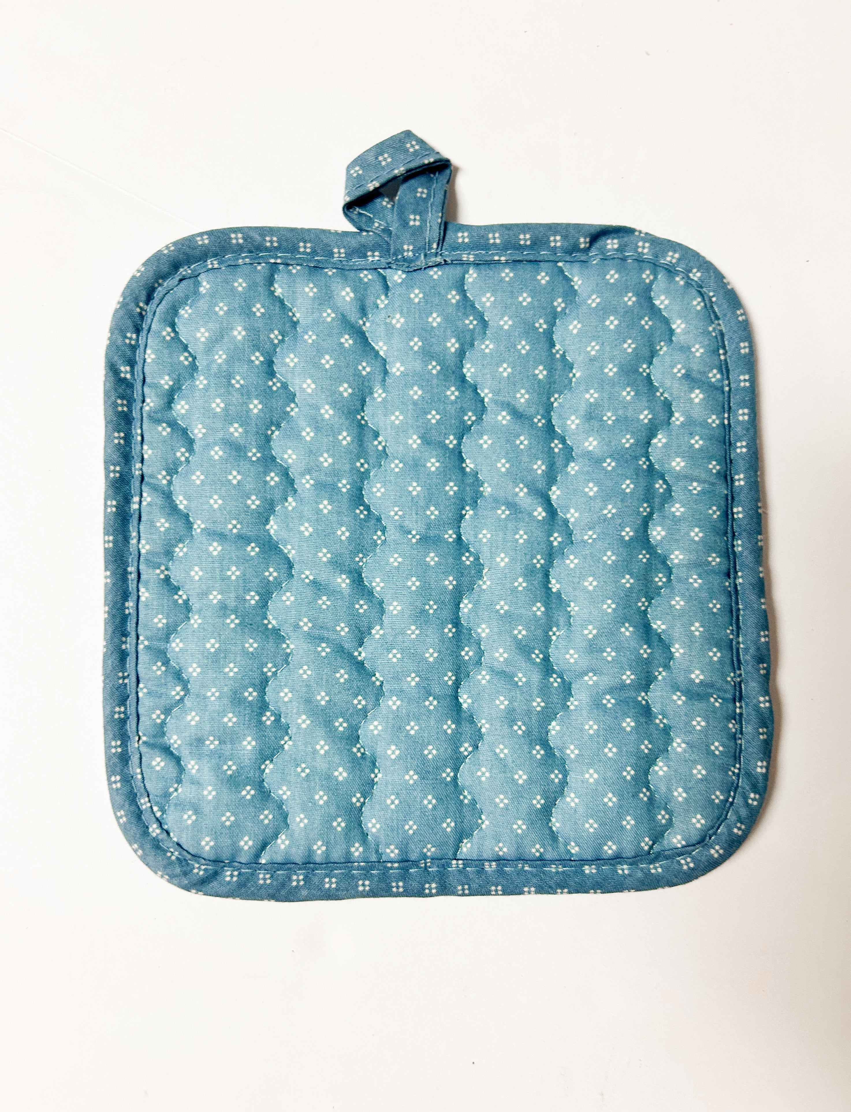 Hen Pot Holder