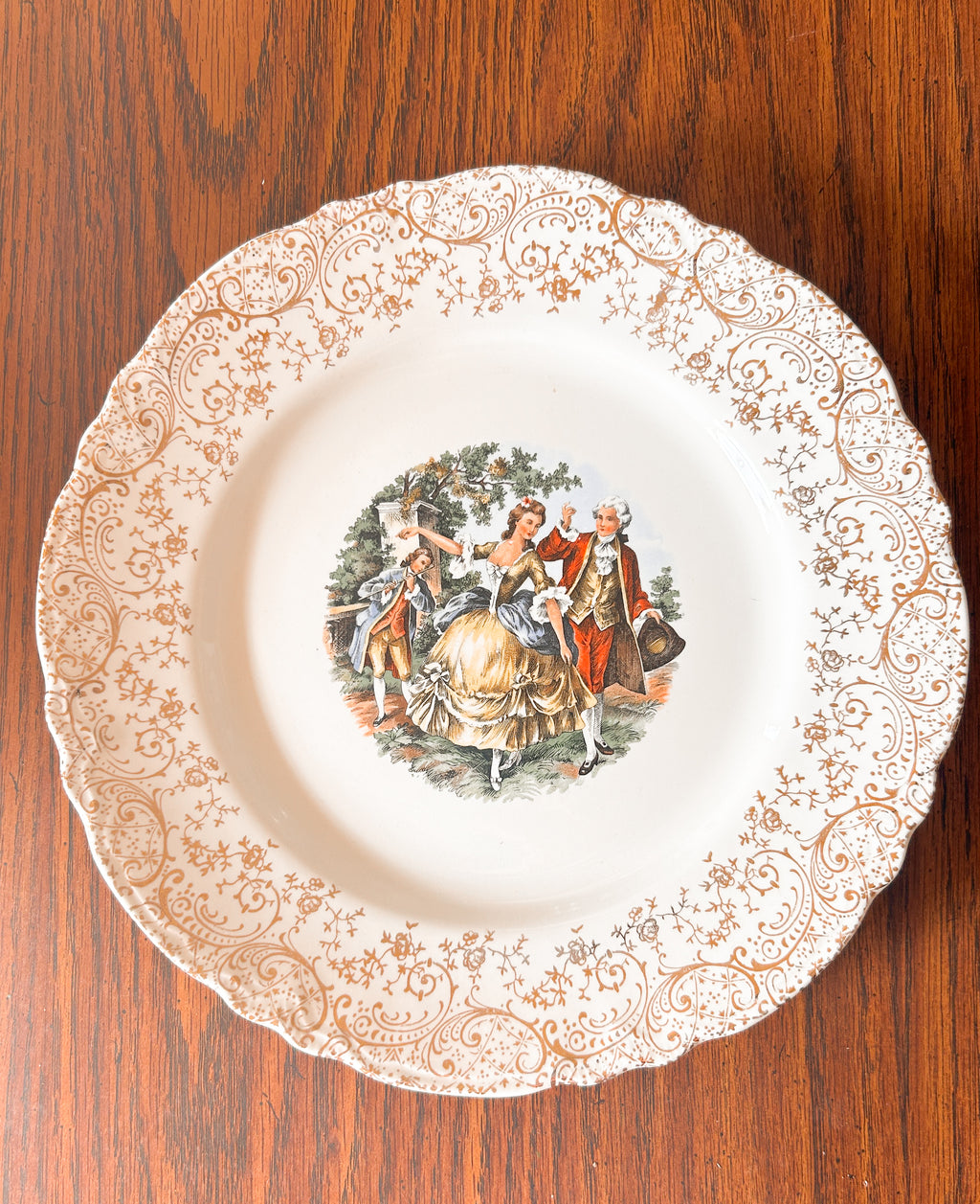 Vintage Chantilly Dinner Plate by Sebring Pottery 10"